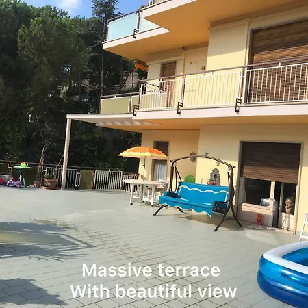 Free Parking And Air Conditioner Apartment *