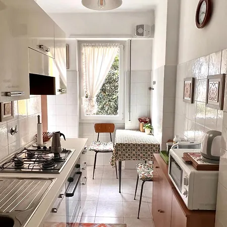 Free Parking And Air Conditioner Apartment *