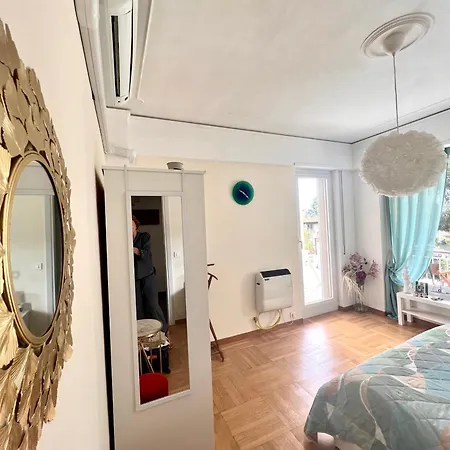 Free Parking And Air Conditioner Apartment Sanremo